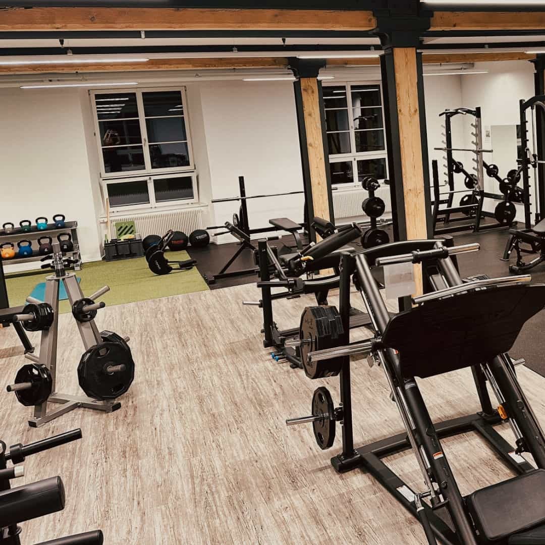 QuantumGym Fitnessstudio Ziegelbruecke