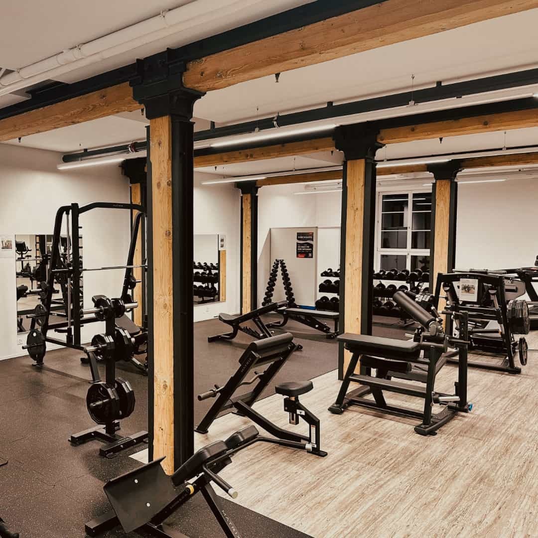 QuantumGym Fitnessstudio Ziegelbruecke